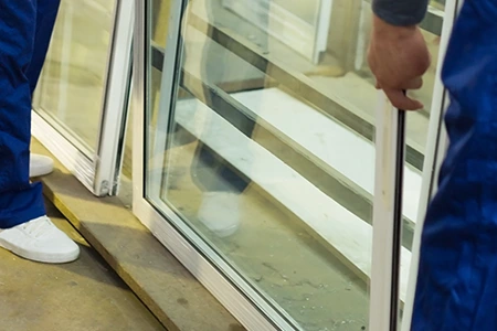 Commercial Glass Repair Technician in Dunedin, FL