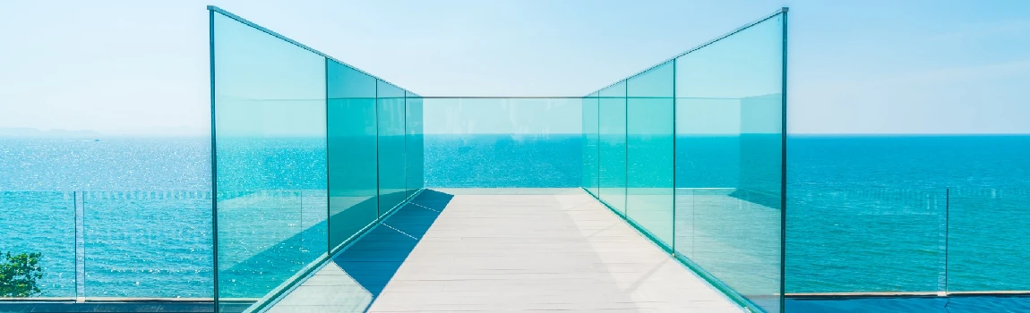Customized Glass Pool Fence Repair Services in Dunedin, FL